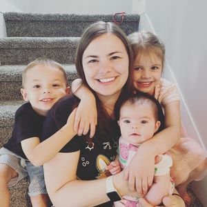 Meet your Posher, Whitney